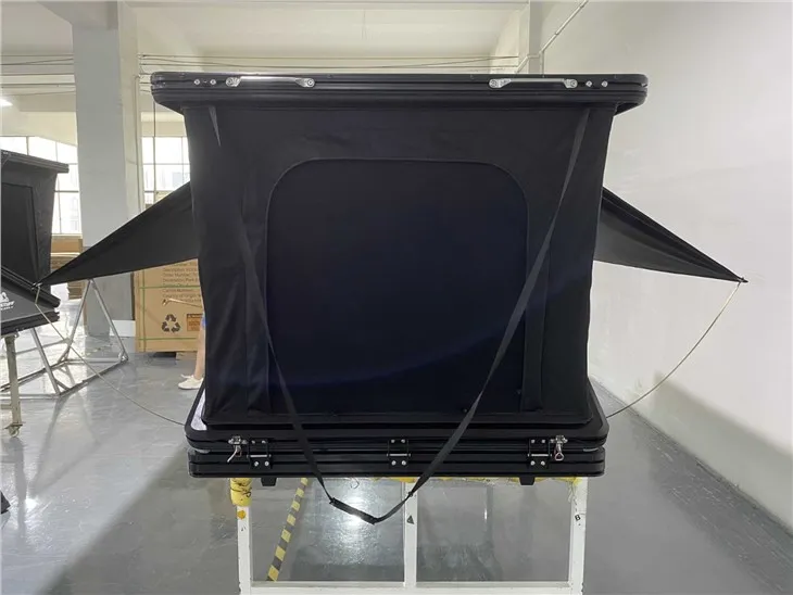 Hard Case Roof Top Tent Free Sample